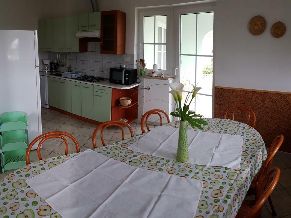 Villa Noela Pula Eksteriør billede