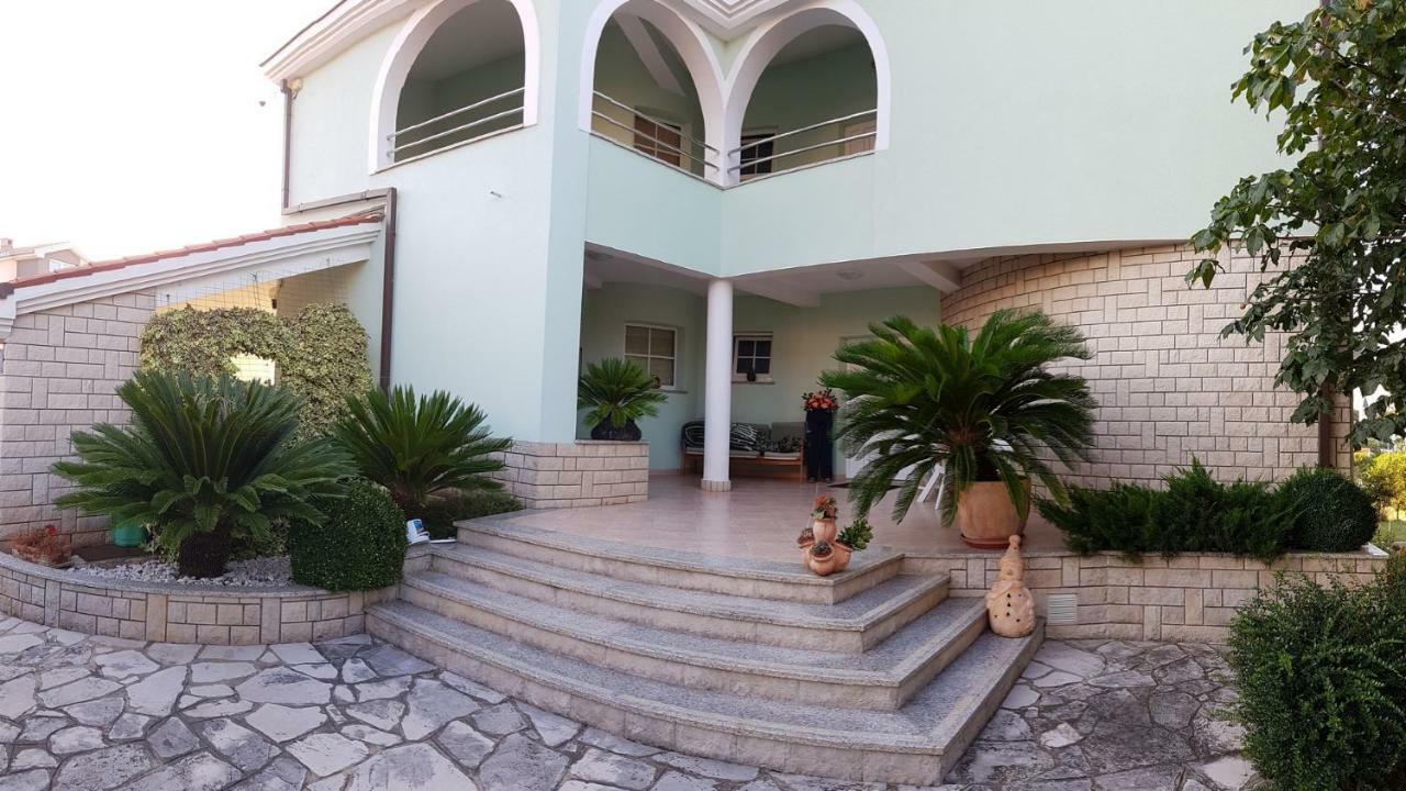 Villa Noela Pula Eksteriør billede